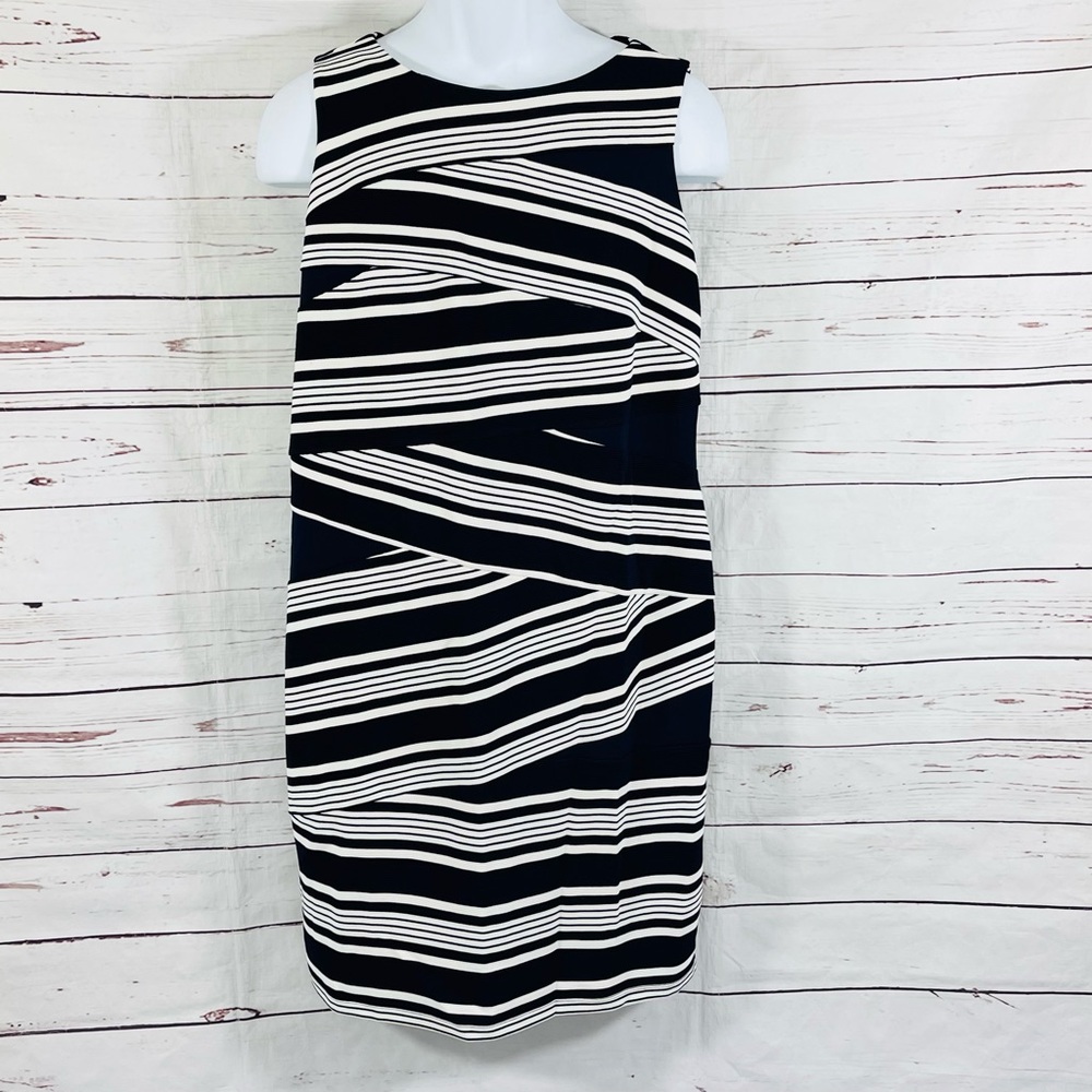 Chico’s Women's Sheath Dress Textured Sleeveless Blue Striped Size 1.5 US 10